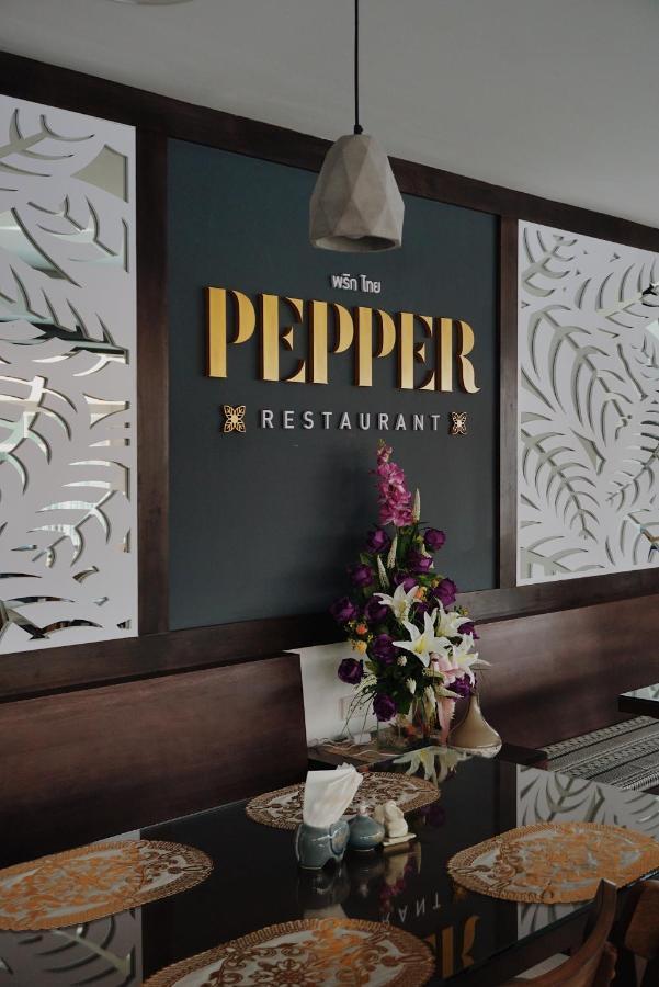 Peppy Hotel-Pepperyhills Hotel Chiang Mai Buitenkant foto
