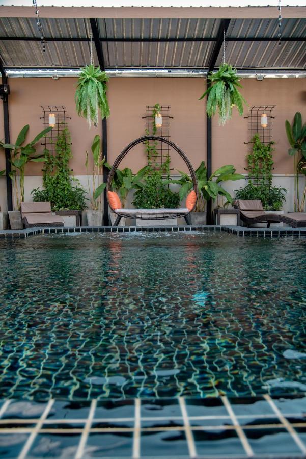 Peppy Hotel-Pepperyhills Hotel Chiang Mai Buitenkant foto
