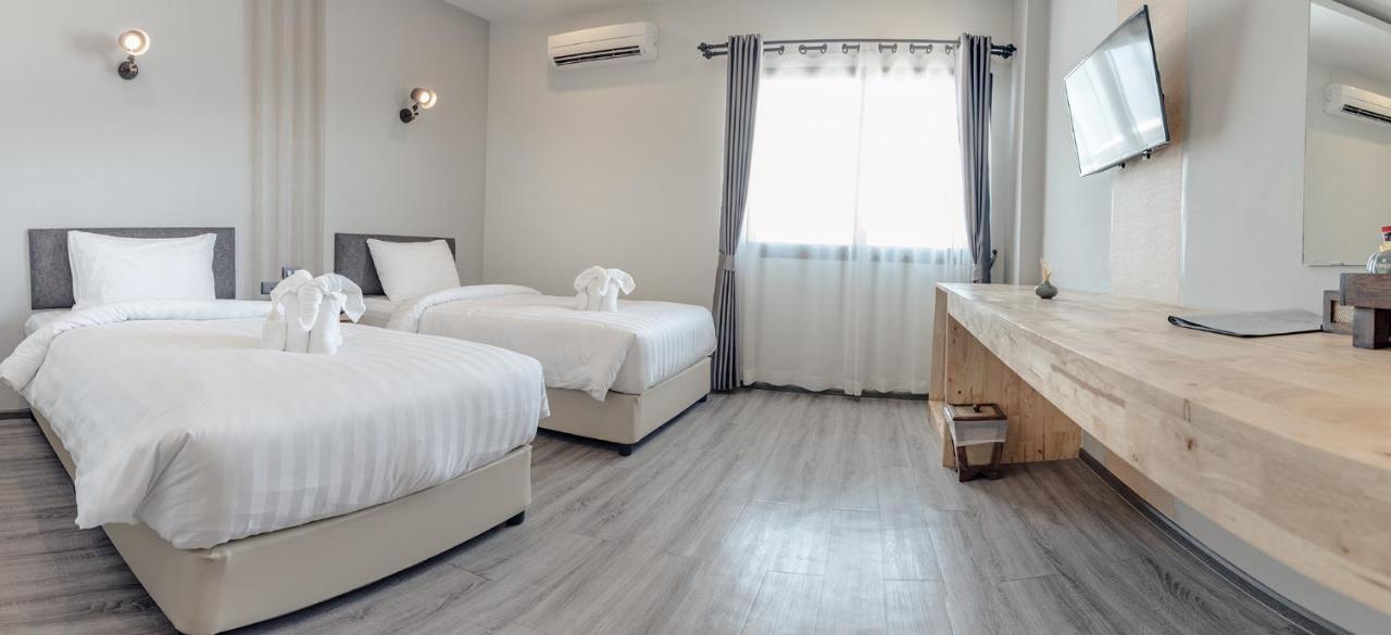 Peppy Hotel-Pepperyhills Hotel Chiang Mai Buitenkant foto